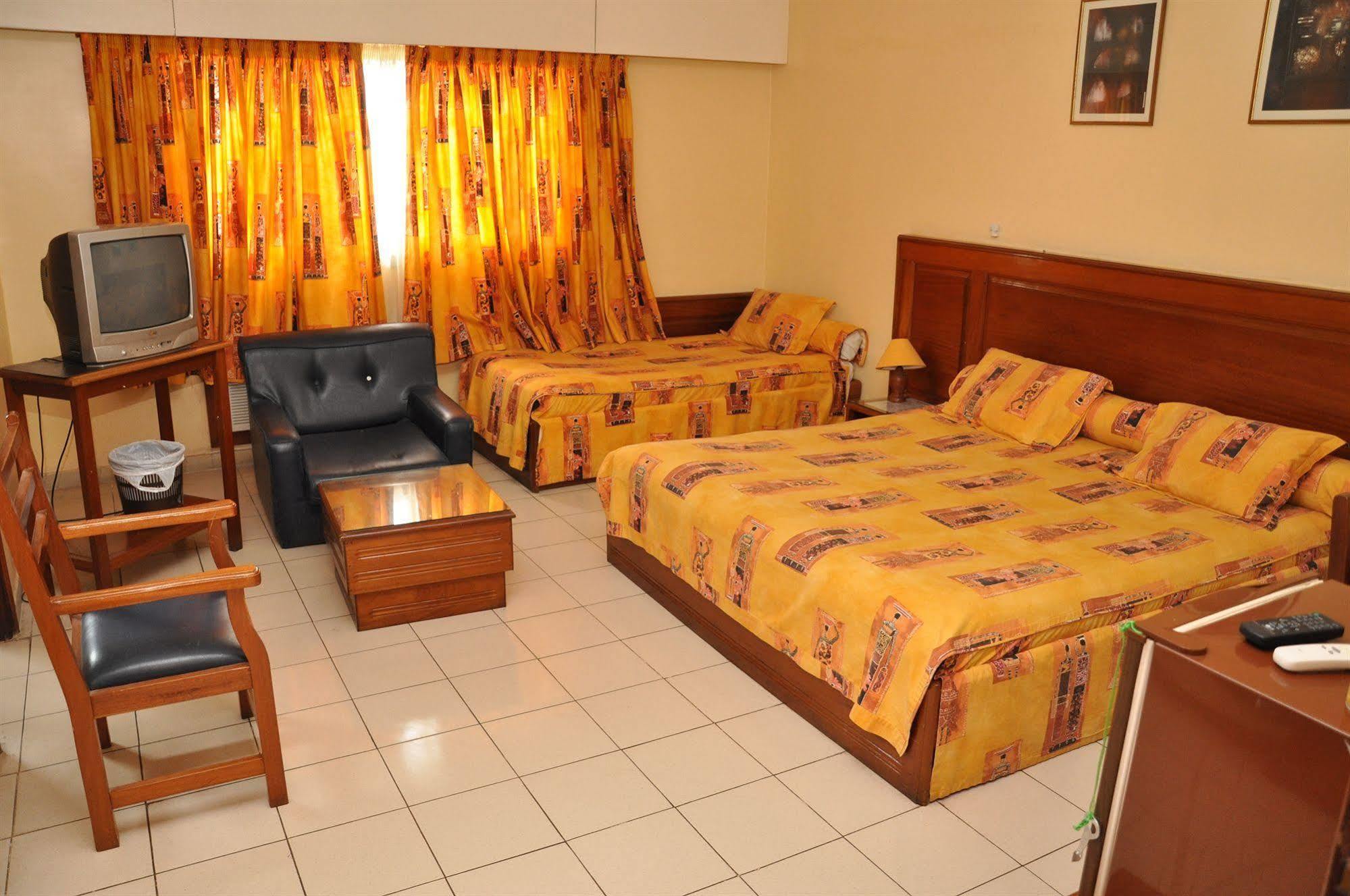 Hotel Baraka Dakar Bagian luar foto