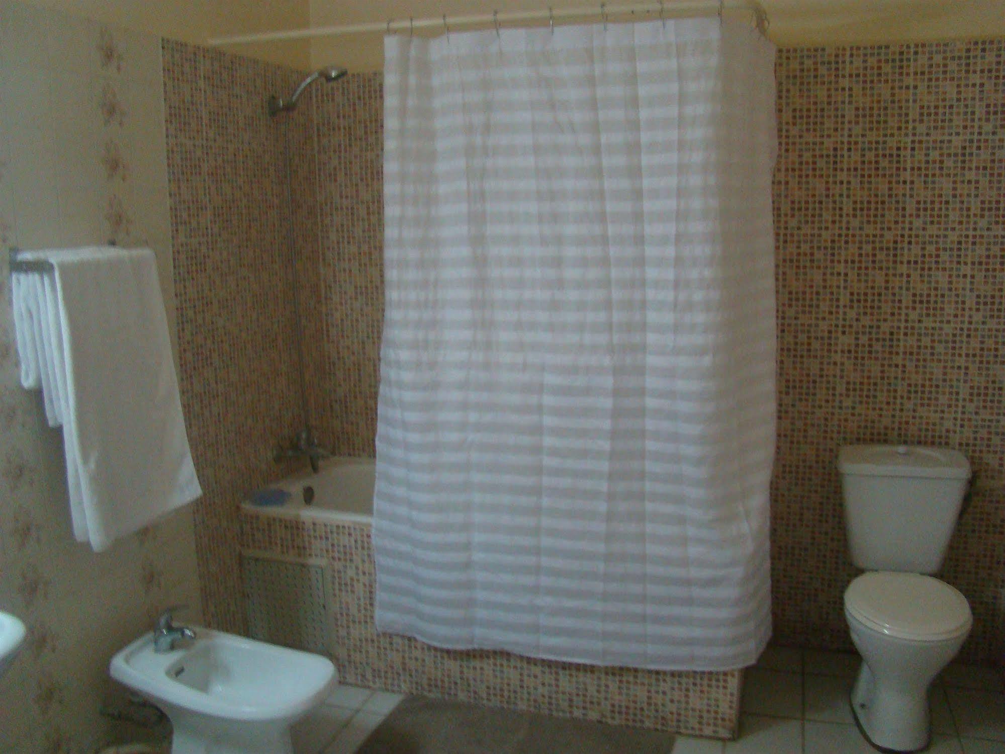 Hotel Baraka Dakar Bagian luar foto