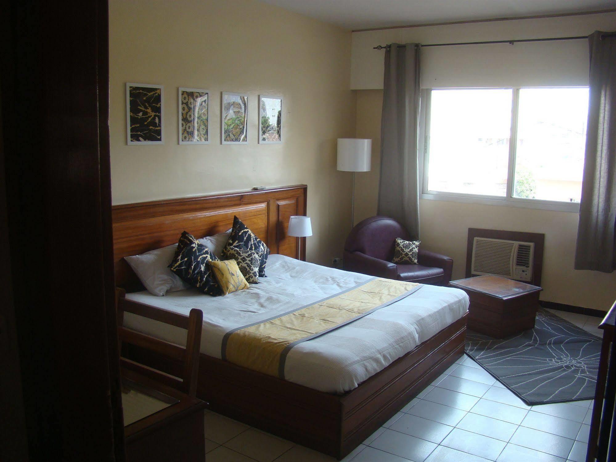 Hotel Baraka Dakar Bagian luar foto