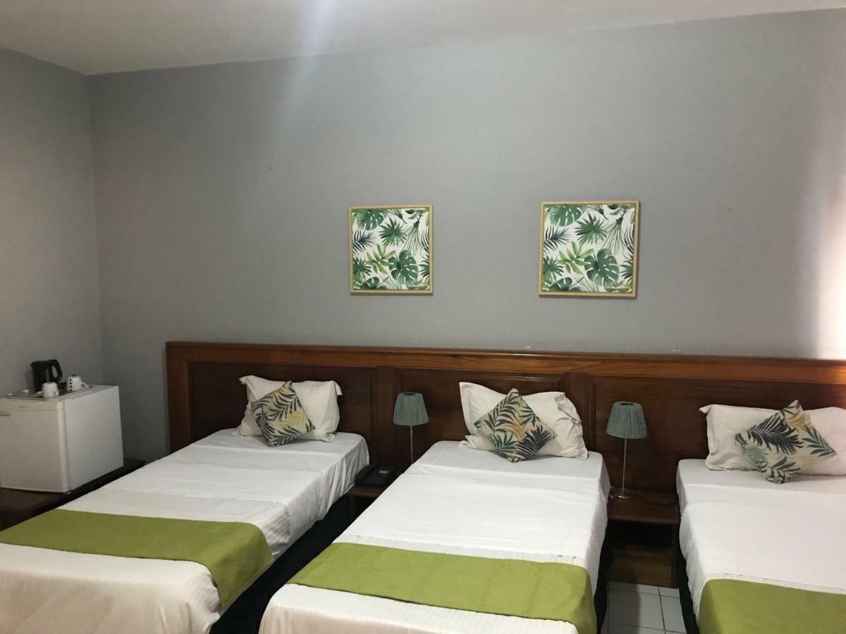 Hotel Baraka Dakar Bagian luar foto